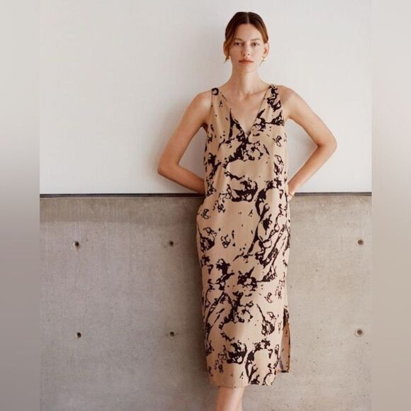 New Everlane The TENCEL™ Midi Slip Dress in Cornstalk Abstract Size 0 - Picture 1 of 14